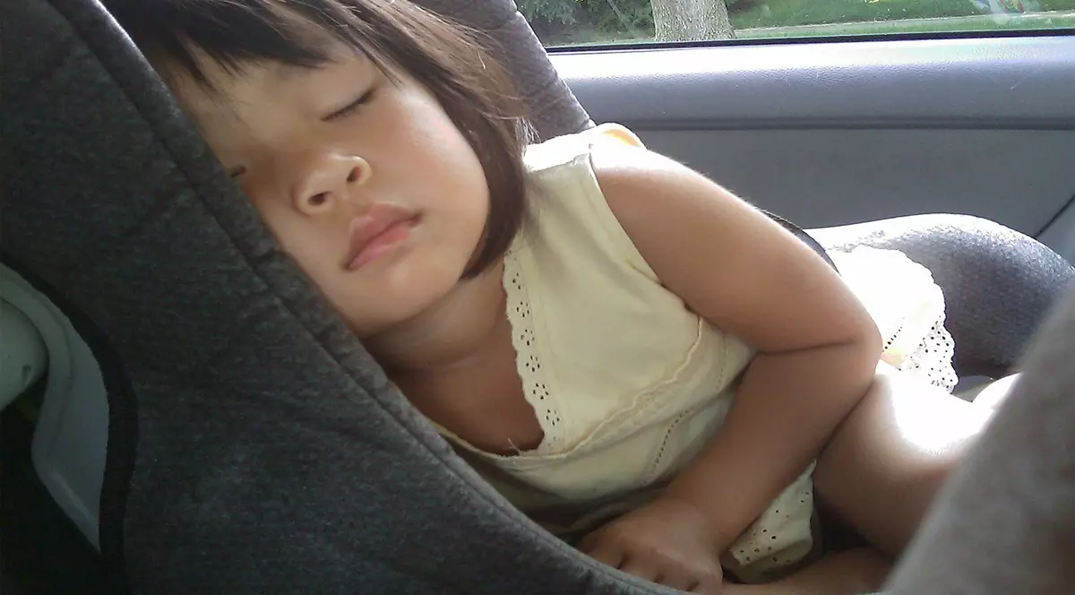 Cum alegi scaunul auto perfect pentru copilul tău? Gezo.ro este aici să-ți ofere cele mai bune soluții