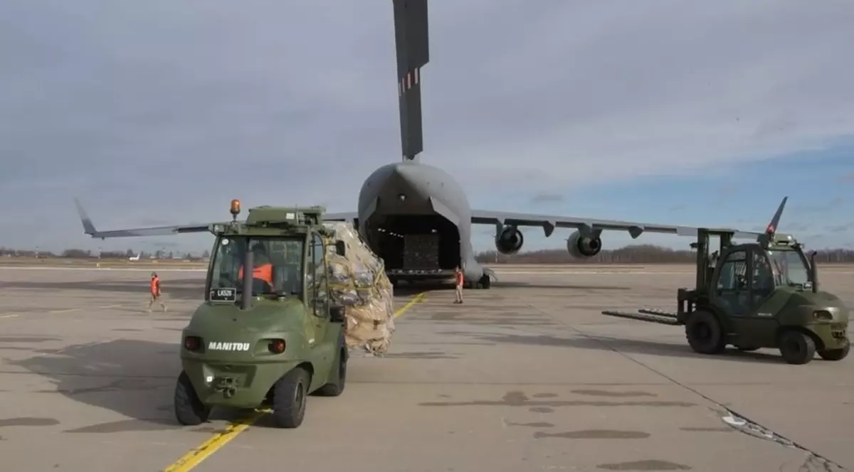 1.500 de tone de muniție și mai multe rachete antiaeriene, trimise de Aliați în Ucraina: „Prietenii noștri nu dorm”