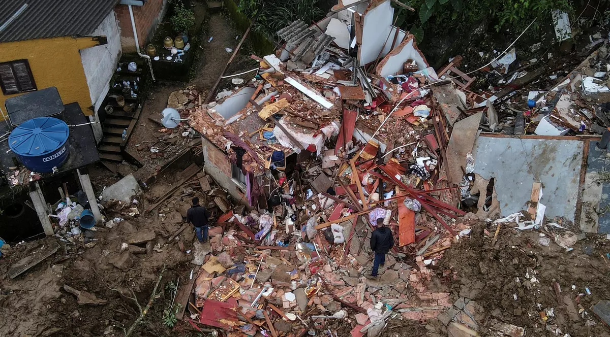 „Arată ca o zonă de război”. Cel puțin 123 de oameni au murit în Brazilia, în urma inundațiilor catastrofale