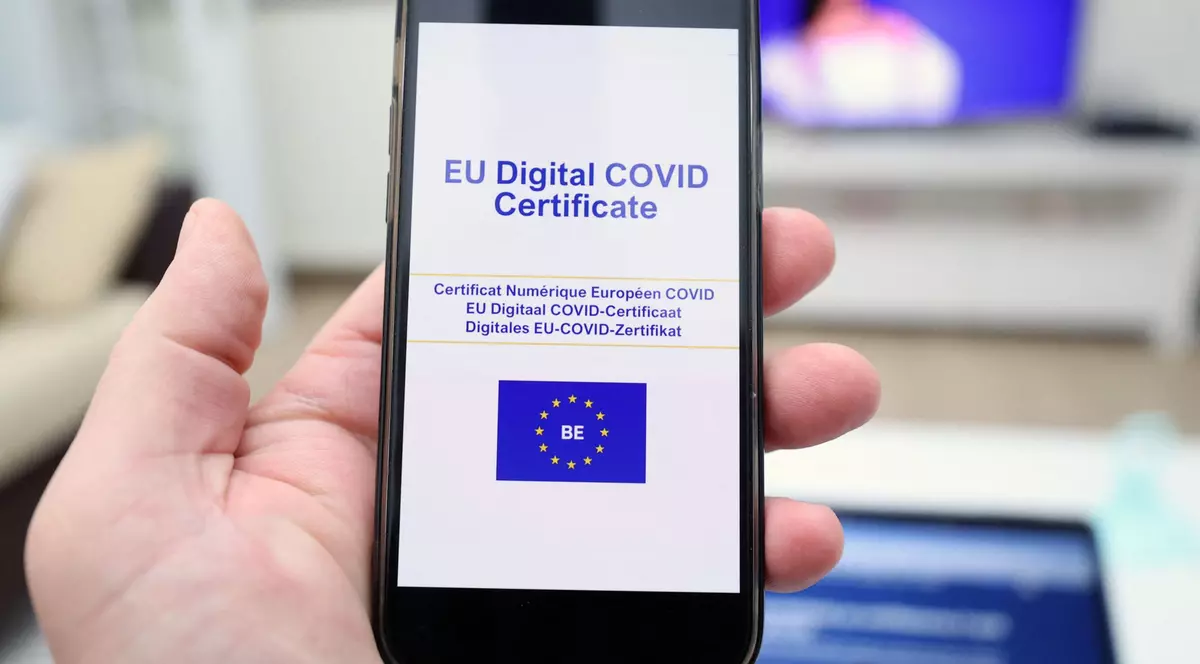 Propunerea Comisiei Europeane: Certificate COVID pentru persoanele care participă la studii clinice cu vaccinuri neaprobate