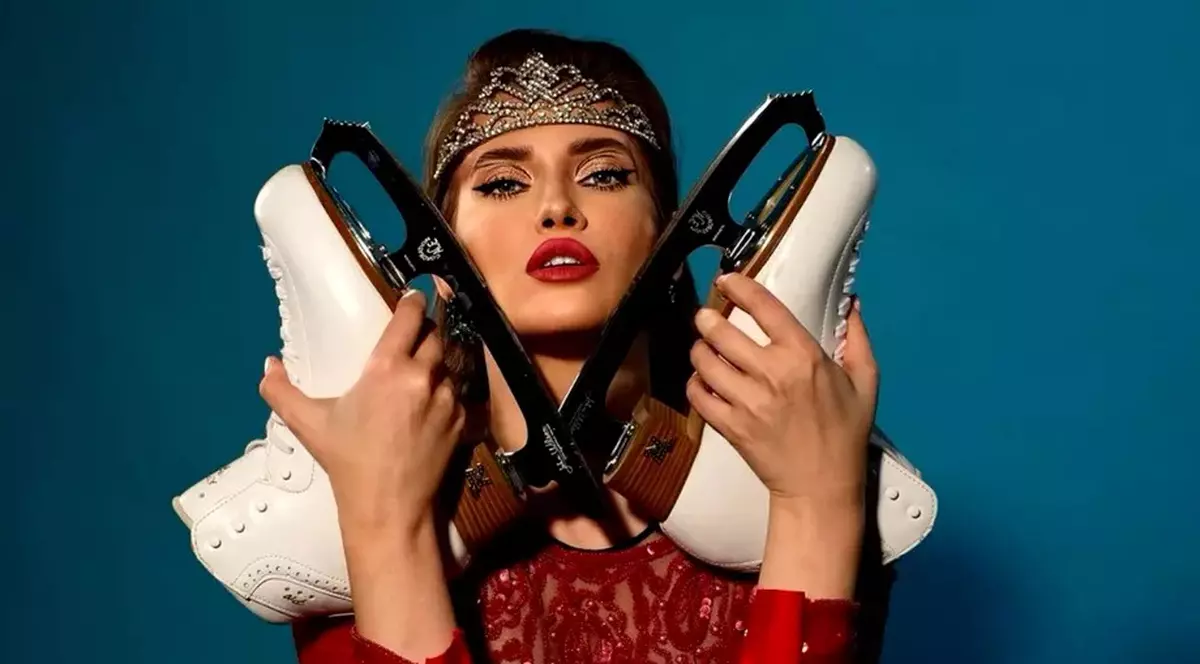 Iulia Albu „Dancing on Ice” Antena 1