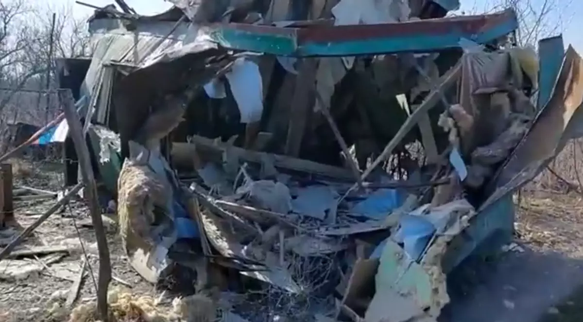 VIDEO | Moscova acuză că un proiectil din Ucraina a dărâmat un post de pază de pe teritoriul său. Kievul neagă: „Provocare”