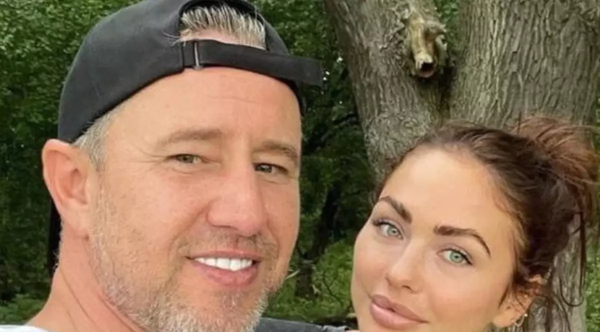 Cum a surprins-o Laurențiu Reghecampf pe Corina Caciuc, de ziua ei. Viitoarea mămică a împlinit 29 de ani