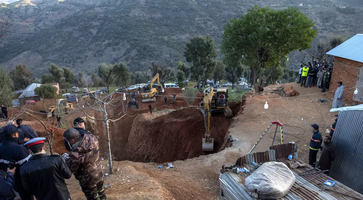 Operațiune de amploare în Maroc pentru salvarea unui copil de cinci ani căzut într-o fântână de câteva zile