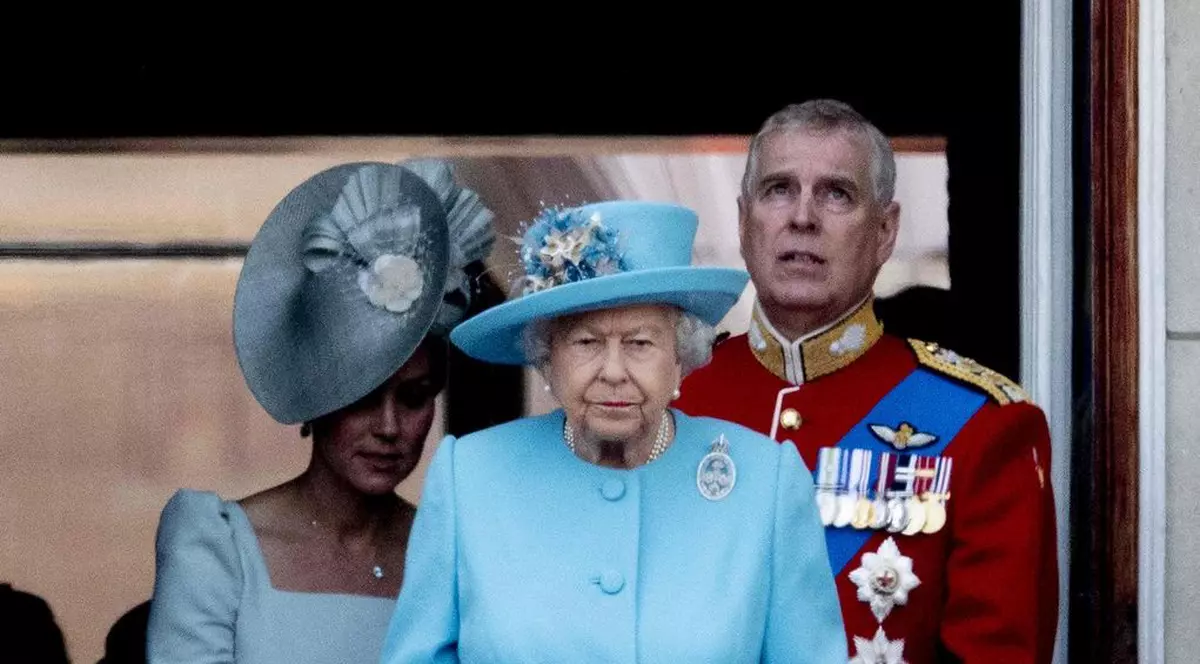 Suma pe care o va plăti regina Elisabeta a II-a pentru a-l scăpa pe prințul Andrew de acuzațiile de abuz sexual