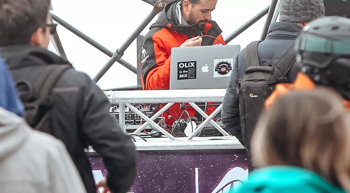 SAGA și KISS FM lansează SAGA Rave Nation, prima emisiune de radio a unui festival din România