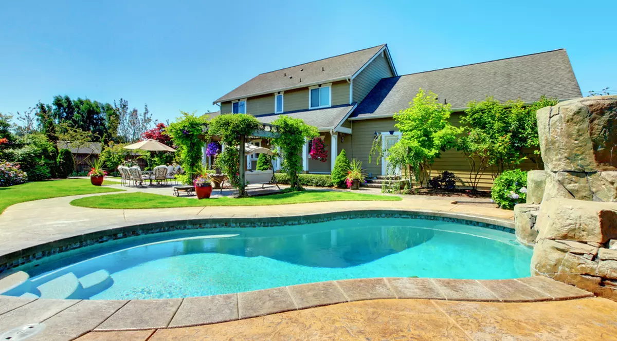 Beneficiile pe care ți le oferă o piscină