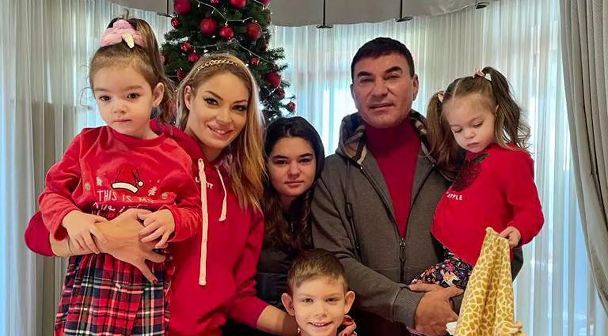 Valentina Pelinel și Cristi Borcea