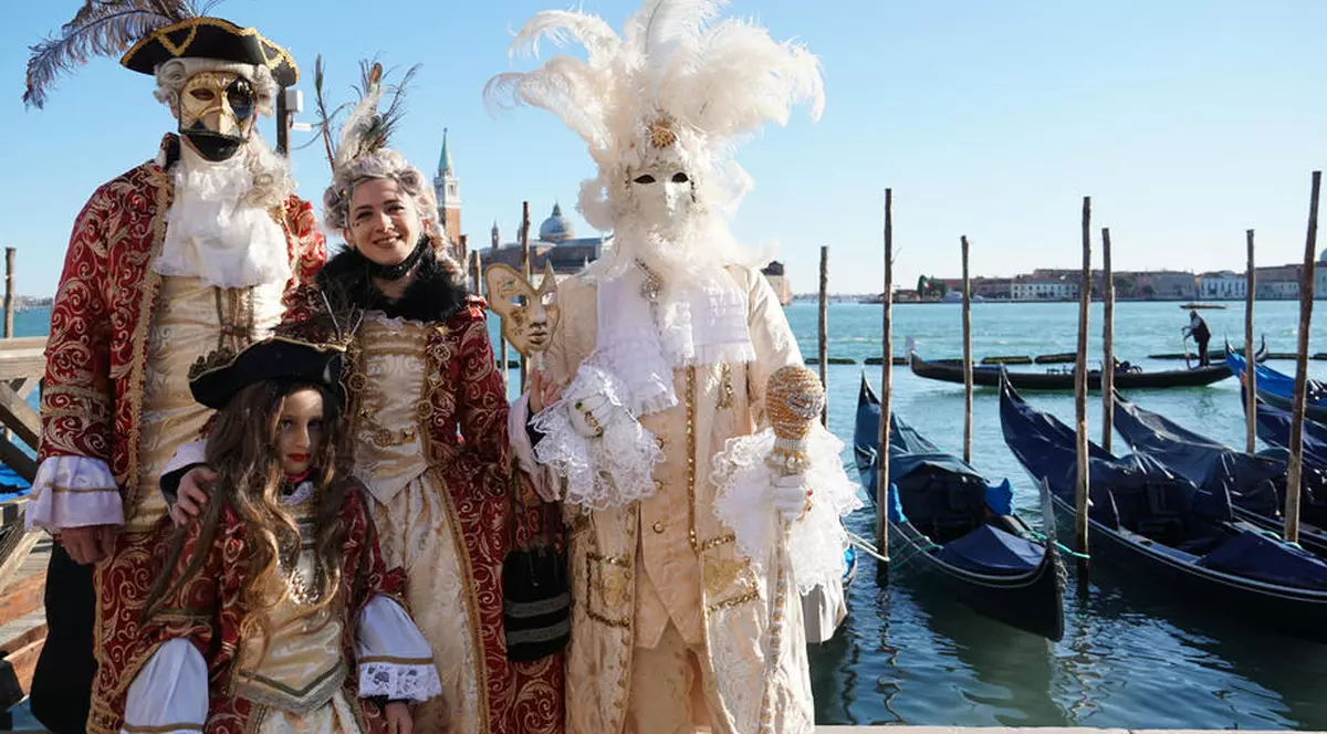 „Carnavalul speranței” a început la Veneția, după doi ani de pauză din cauza COVID