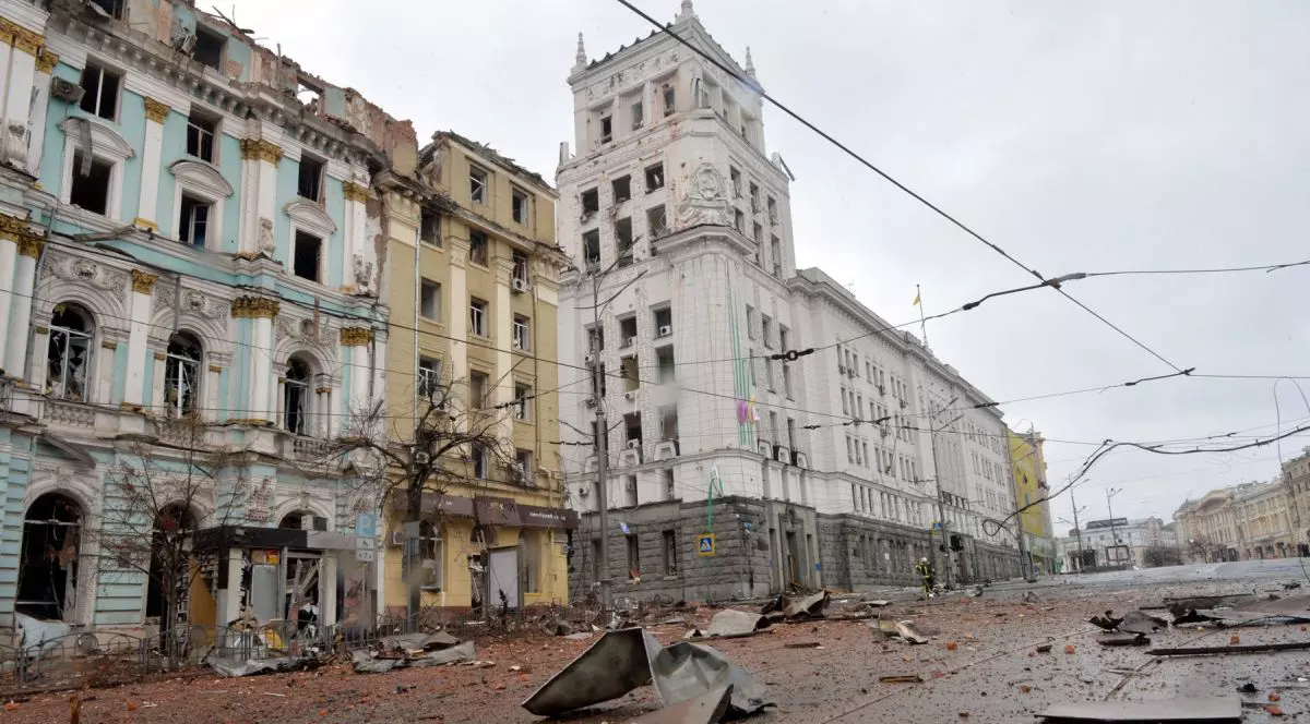 LIVETEXT Război în Ucraina, ziua 7 | Rușii au cucerit Herson, primul oraș important de la începerea războiului. Bombardamente puternice în Harkov