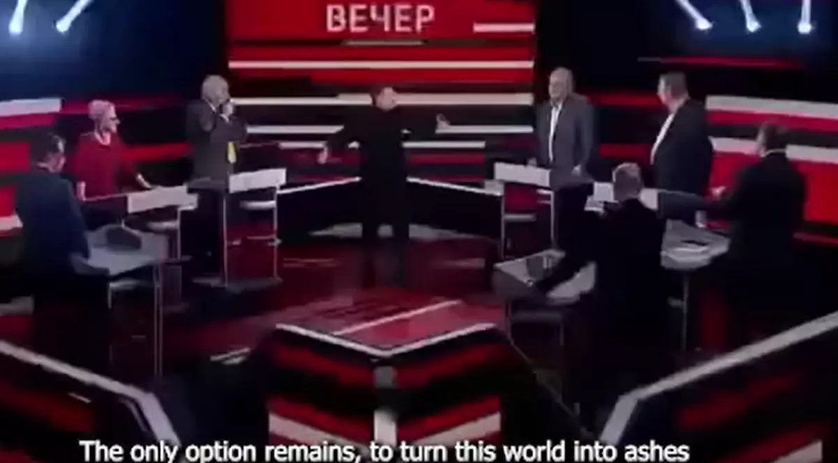 VIDEO | Discurs la televiziunea de stat rusă: „S-ar putea să nu ne oprim la granițele Ucrainei, dacă țările occidentale nu capitulează!”