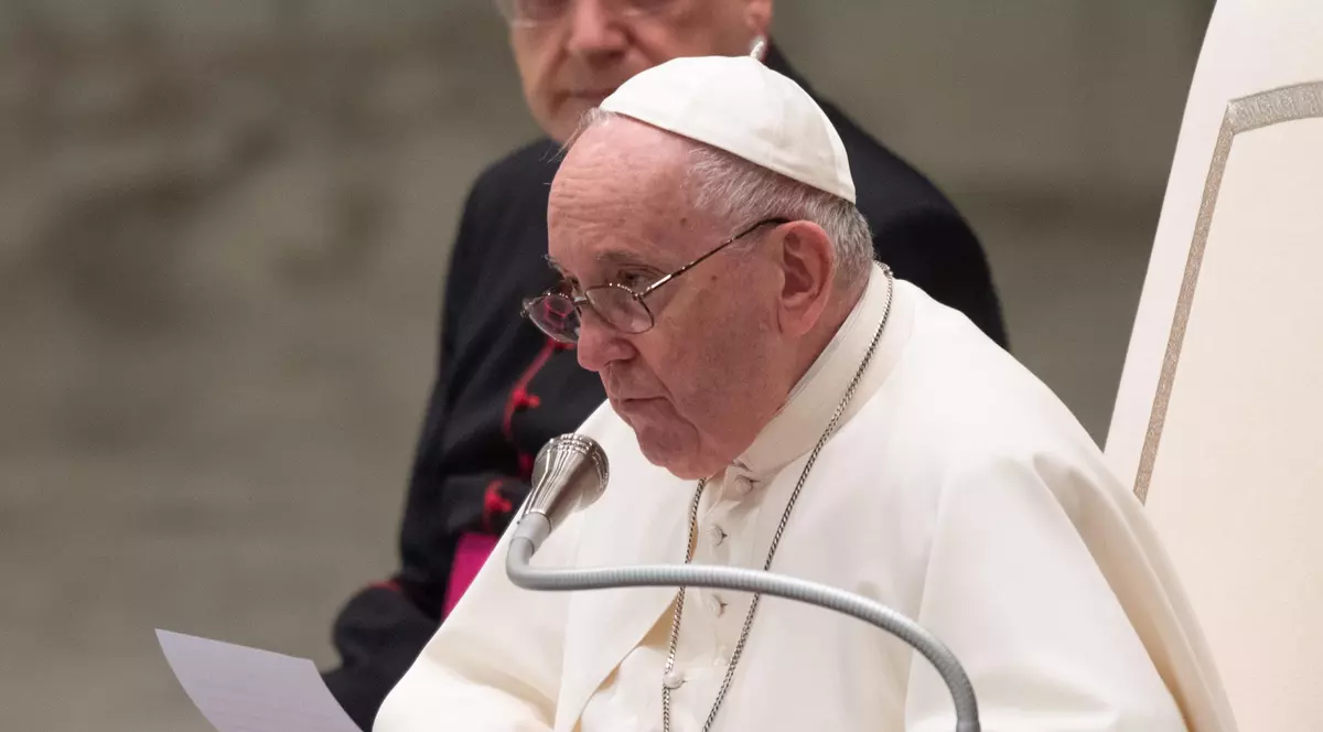 Papa Francisc anunță că ia în calcul să meargă la Kiev