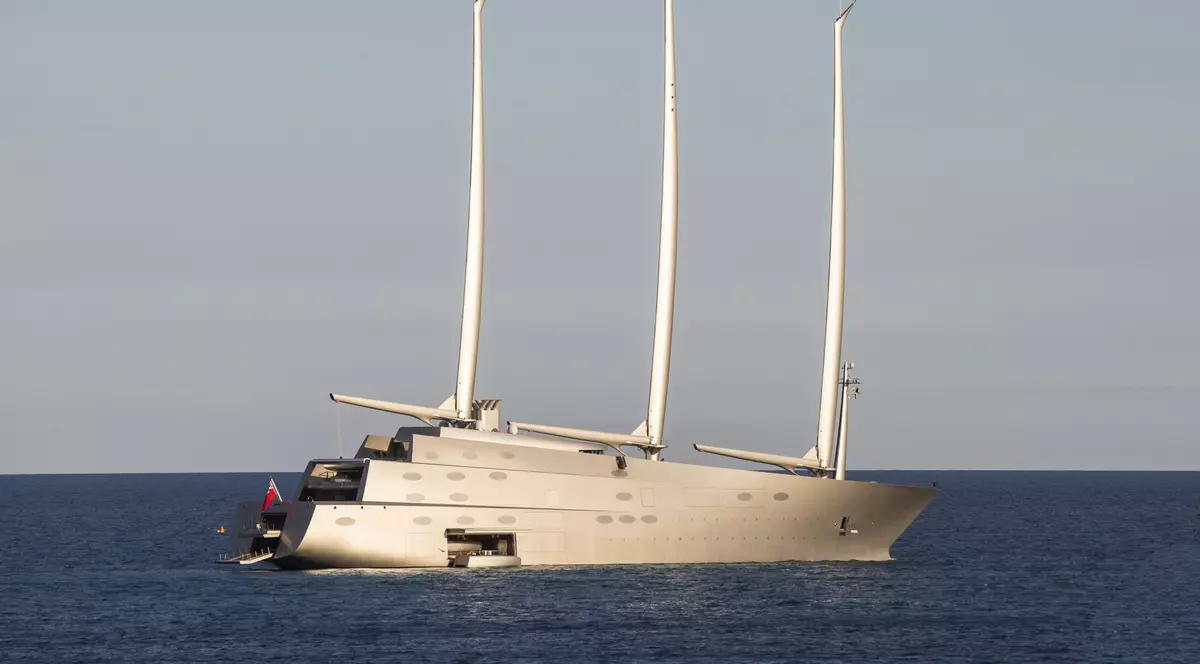 Un iaht de 530 de milioane de euro, aparținând oligarhului rus Andrey Melnichenko, a fost confiscat de autoritățile italiene, la Triestre