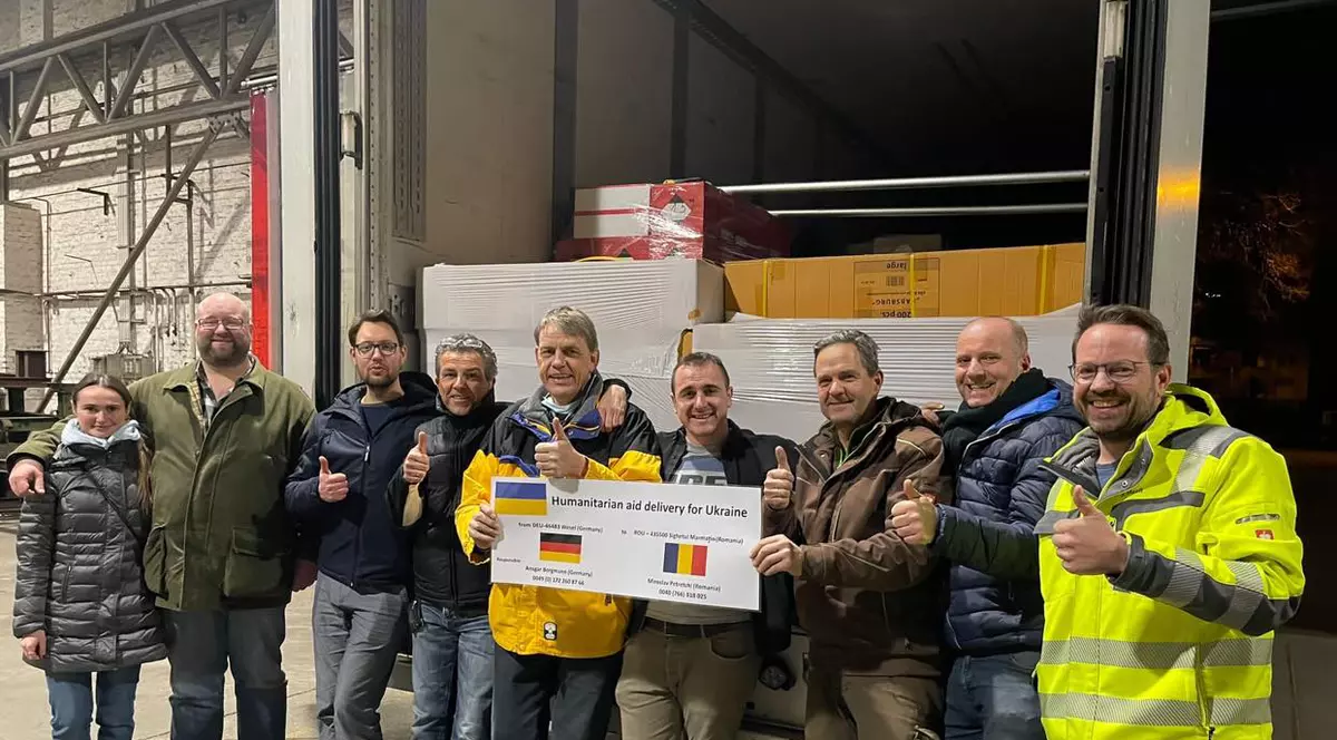 Un muncitor român în Germania a ajuns erou în presa nemțească: a organizat un transport umanitar de 40 de tone către Ucraina! Și nu se oprește aici