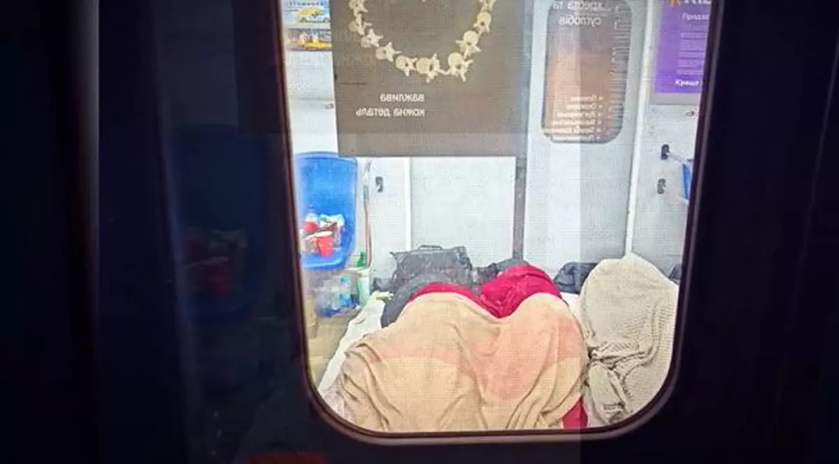 Videoreportaj în Kiev, făcut de Recorder și Libertatea cu oamenii care dorm în metrou: „Nu știm ce șanse avem, ei nici nu-și numără pierderile. Putin nu prețuiește viața oamenilor”