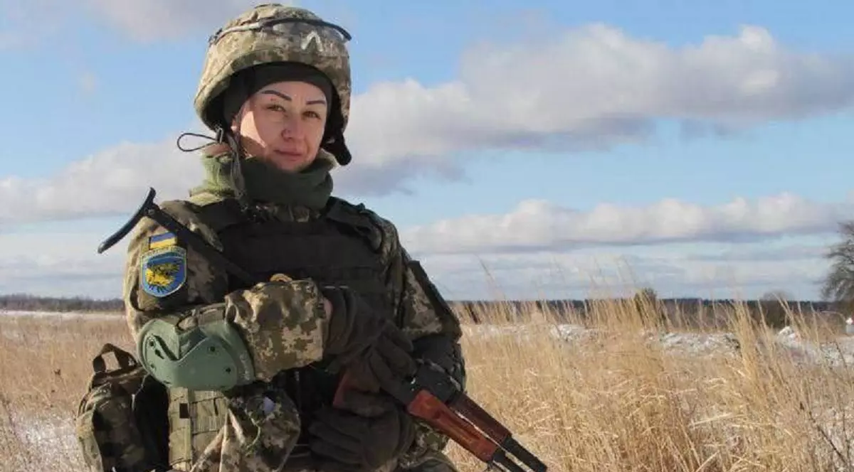 O ucraineancă, mama a 12 copii, 6 înfiați, a murit pe front, cu arma-n mână: „Ne-a scris că ne iubește foarte mult!”