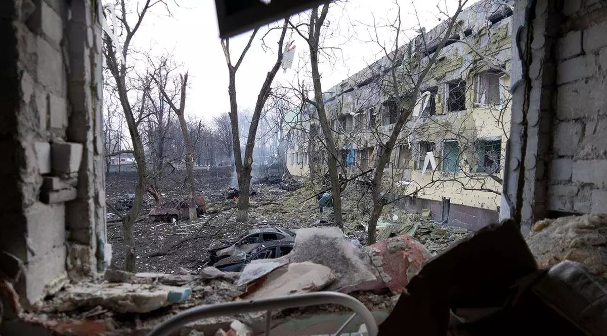 VIDEO EXCLUSIV. „E catastrofă, se bea zăpadă topită”. Apelul oamenilor din Mariupol, Ucraina, trimis prin rudele refugiate la București