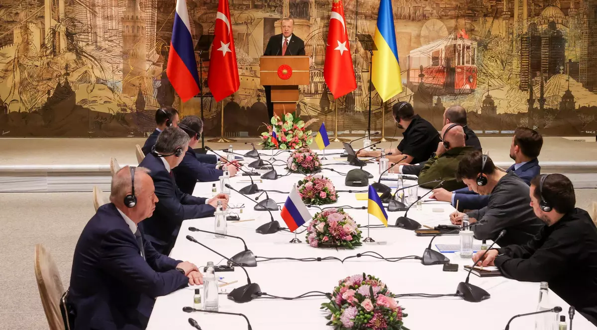 Turcia speră să-i aducă pe președinții Putin și Zelenski la negocieri directe, la Istanbul