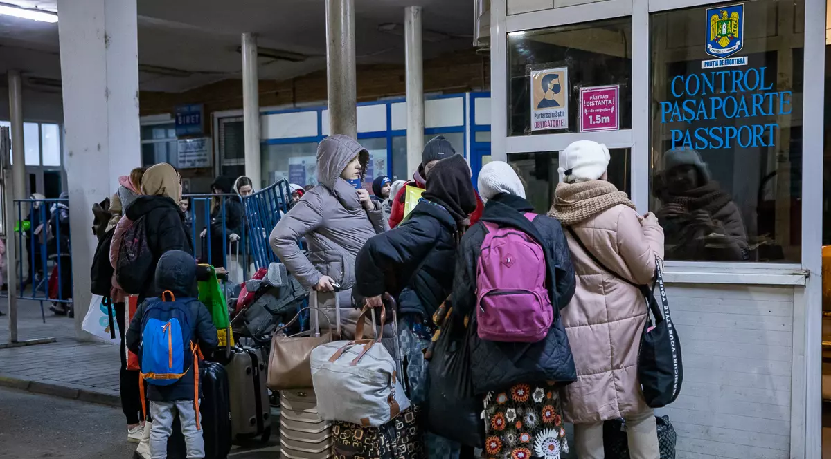 ONU: Numărul refugiaţilor din Ucraina a ajuns la aproape 5 milioane