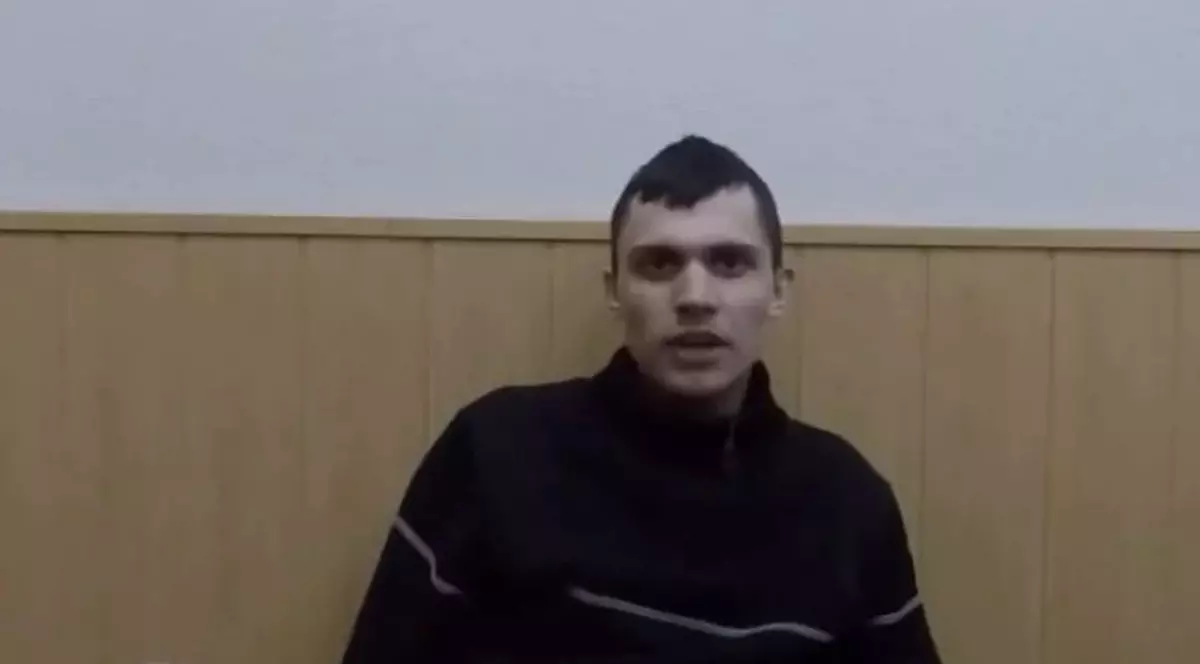 VIDEO. Un soldat rus a refuzat să execute ordinele și a sărit să o ajute o femeie ucraineană rănită. Rănit de propriii colegi, bărbatul a fost salvat de cine nu se aștepta