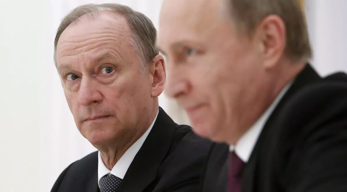 Tuturor părea să le fie frică de Putin. Mai puțin lui. Cine este omul considerat a fi în spatele „planului de subjugare a Ucrainei”