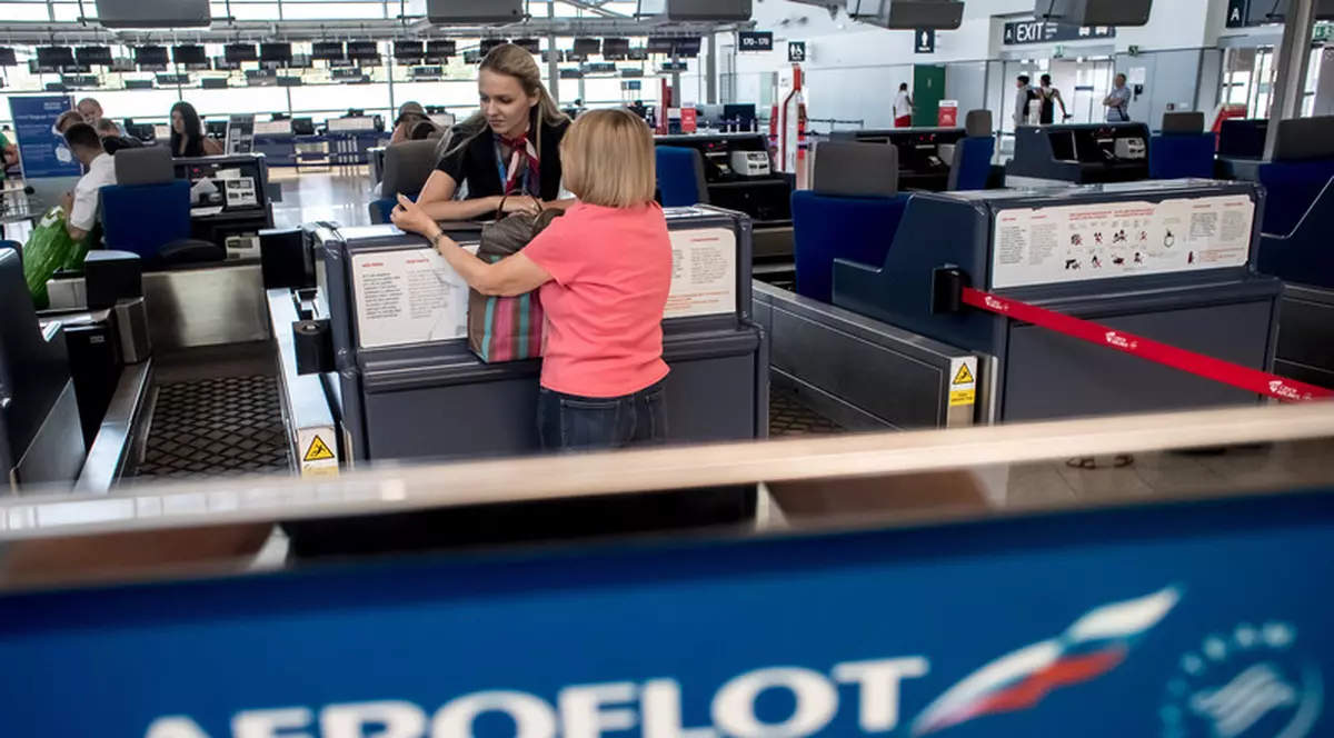 România ia primele măsuri împotriva unei companii rusești. Cine sunt oligarhii care controlează compania aeriană Aeroflot