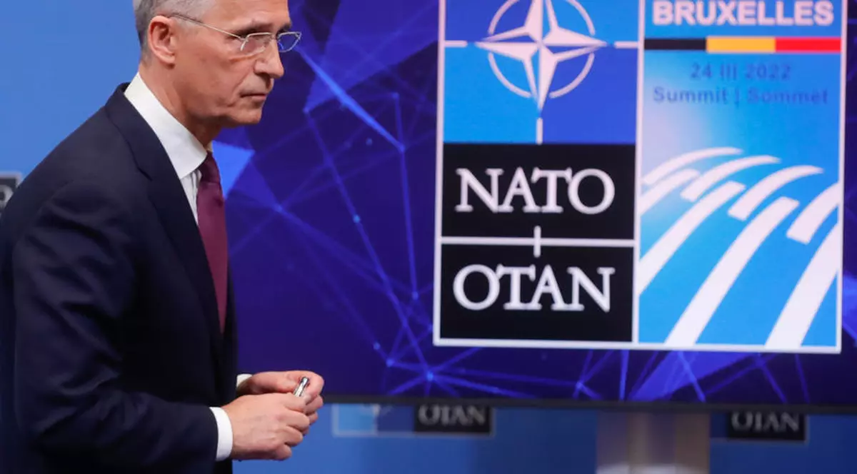 Stoltenberg acuză China că a sprijinit politic Rusia prin răspândirea de „minciuni și dezinformare”