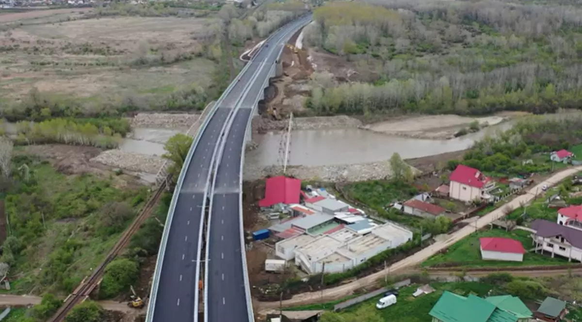 Azi se deschide centura orașului Balș pe drumul expres Craiova – Pitești. Anunțul făcut de Nicolae Ciucă