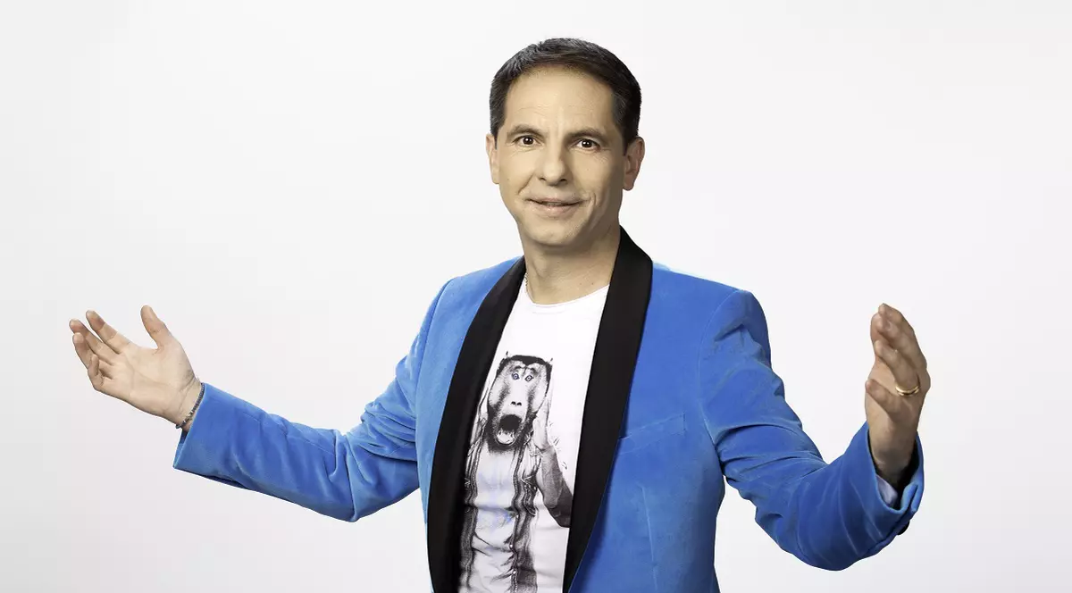 Dan Negru prezintă „Jocul cuvintelor”, la Kanal D. Ce se va întâmpla în emisiune: „Noi nu doar că-i arătăm pe oamenii isteţi, dar îi şi premiem”