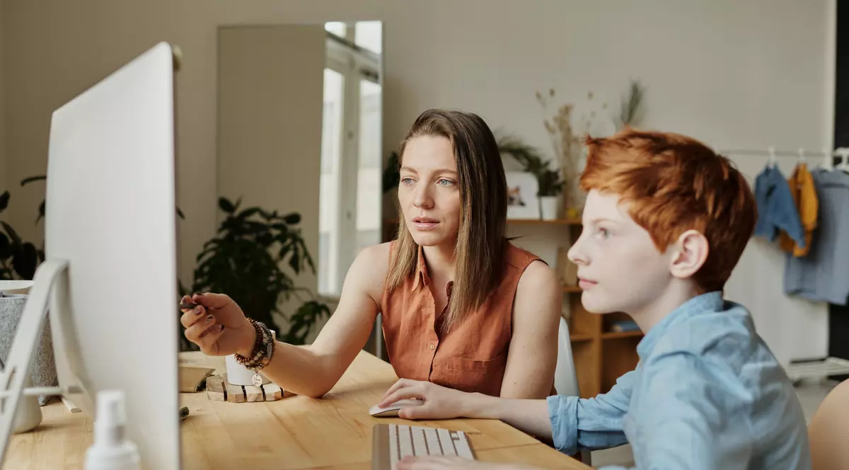 Cum să-l ajuți pe copilul tău să obțină rezultate mai bune la școală