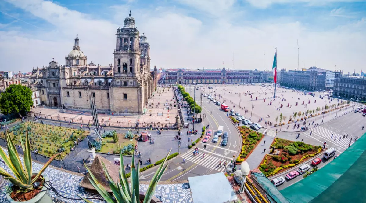 Piața Zocalo-Mexico