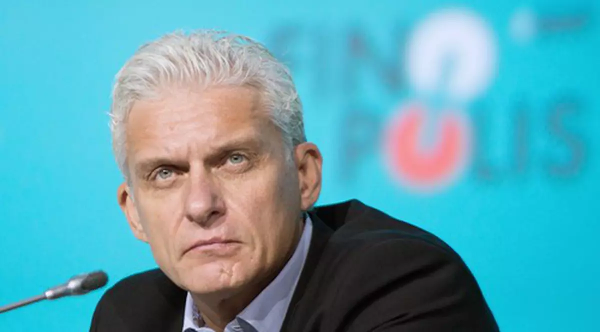 Încă un oligarh rus ia poziție anti-război. Oleg Tinkov: „Generalii, trezindu-se din mahmureală, și-au dat seama că au o armată de rahat”