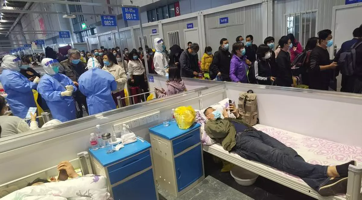 Furie în Shanghai, după ce un vârstnic declarat mort și băgat în sac a fost găsit în viață