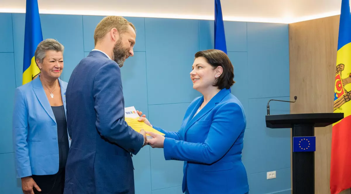 Republica Moldova a transmis a doua parte a chestionarului de aderare la UE