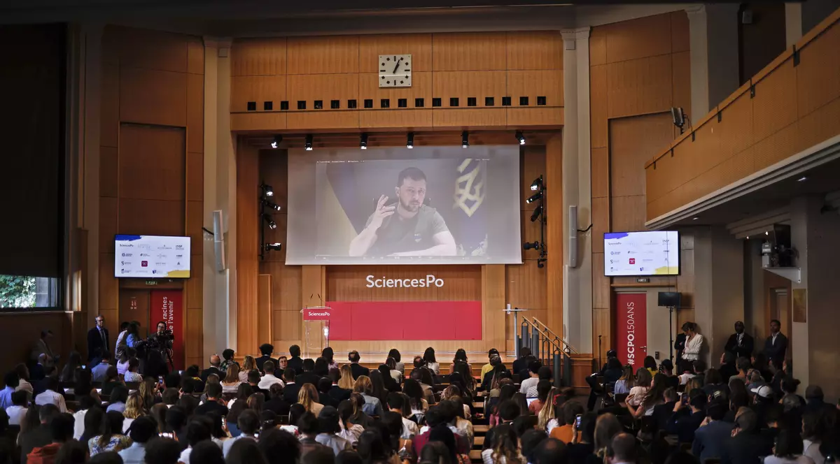 Volodimir Zelenski: Dorința Ucrainei de a negocia cu Rusia „dispare cu fiecare nou Bucha, cu fiecare nou Mariupol”