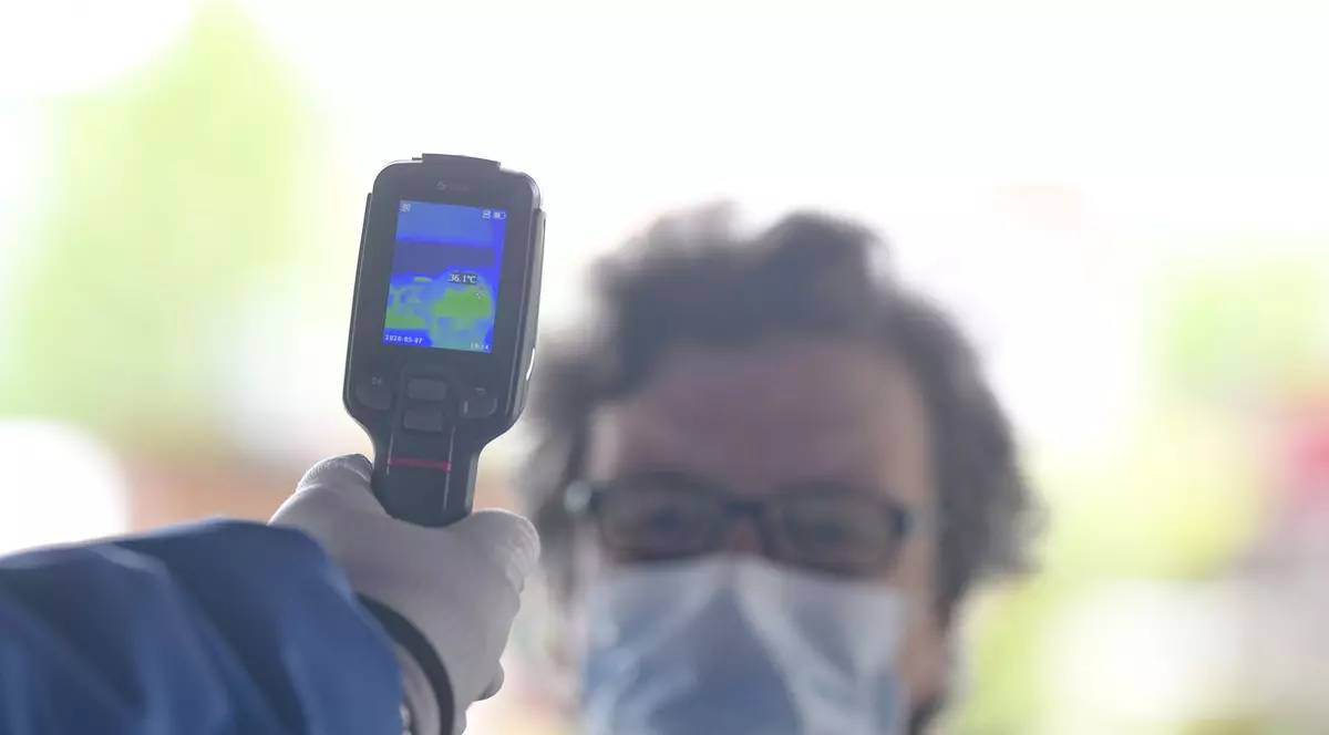 Nu ați avut COVID încă? Ar putea fi mai mult decât noroc. Explicația unei cercetătoare