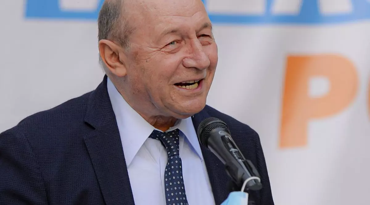 Traian Băsescu nu s-a mutat încă din vila din Primăverii. „Am primit ieri notificarea de la RAAPPS”