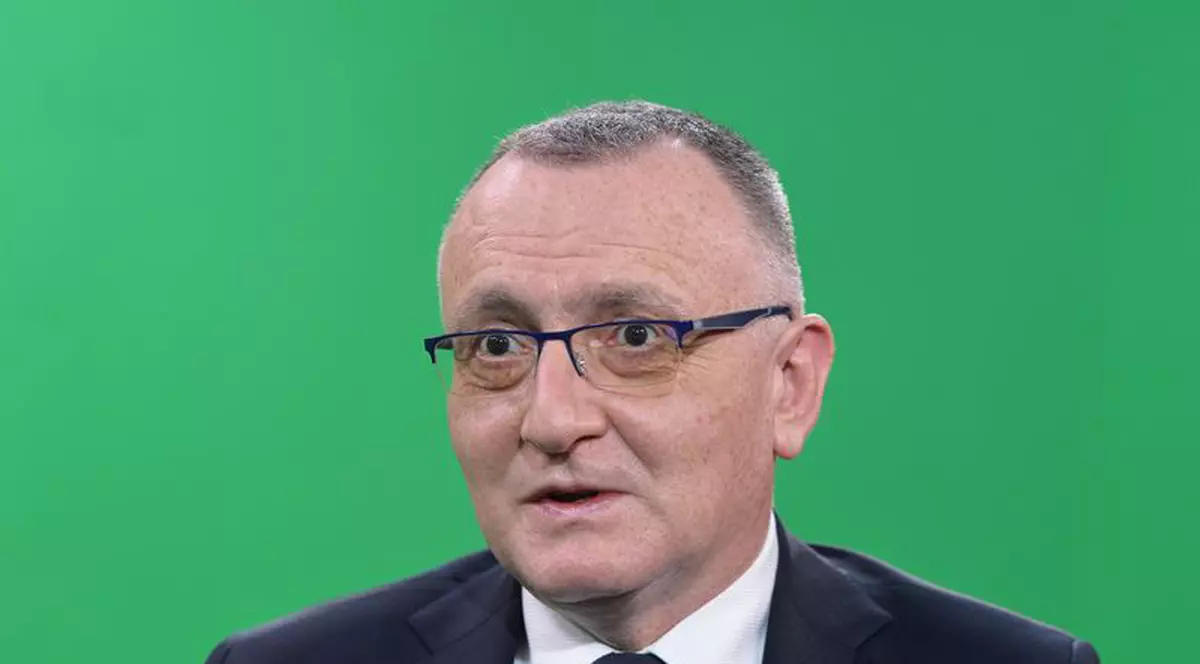 Schimbări importante pentru profesorii debutanți: An de stagiatură cu jumătate de normă și examen de licențiere