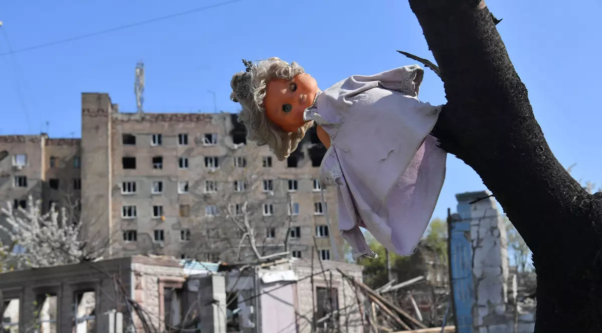 „M-am împăcat cu moartea mea. Mi-e mai frică de o viață sub ruși”. Jurnalul unei tinere care a supraviețuit o lună în subsolurile din Mariupol