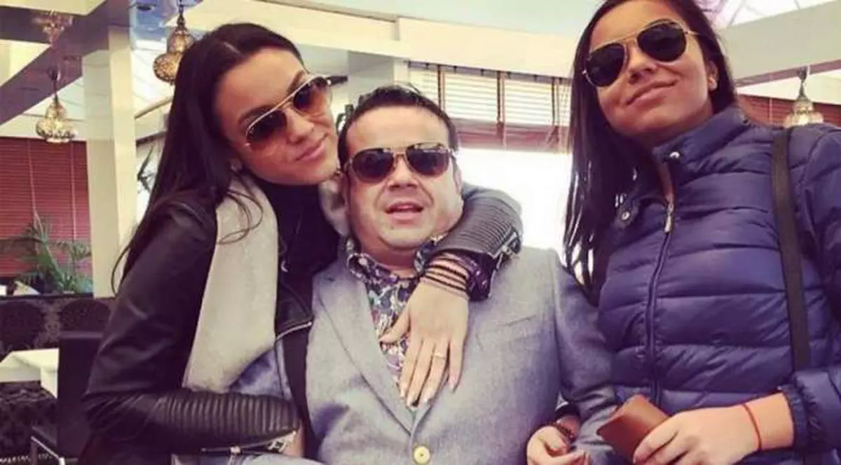 Cum a reacționat Adi Minune când a aflat că fiica lui, Adriana Simionescu, se mărită.  „Nici nu vreau să îmi imaginez”