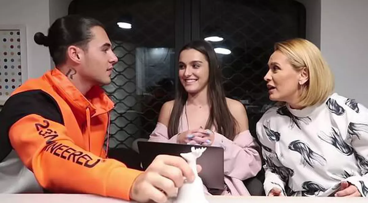 Mario Fresh, Alexia Eram și Andreea Esca