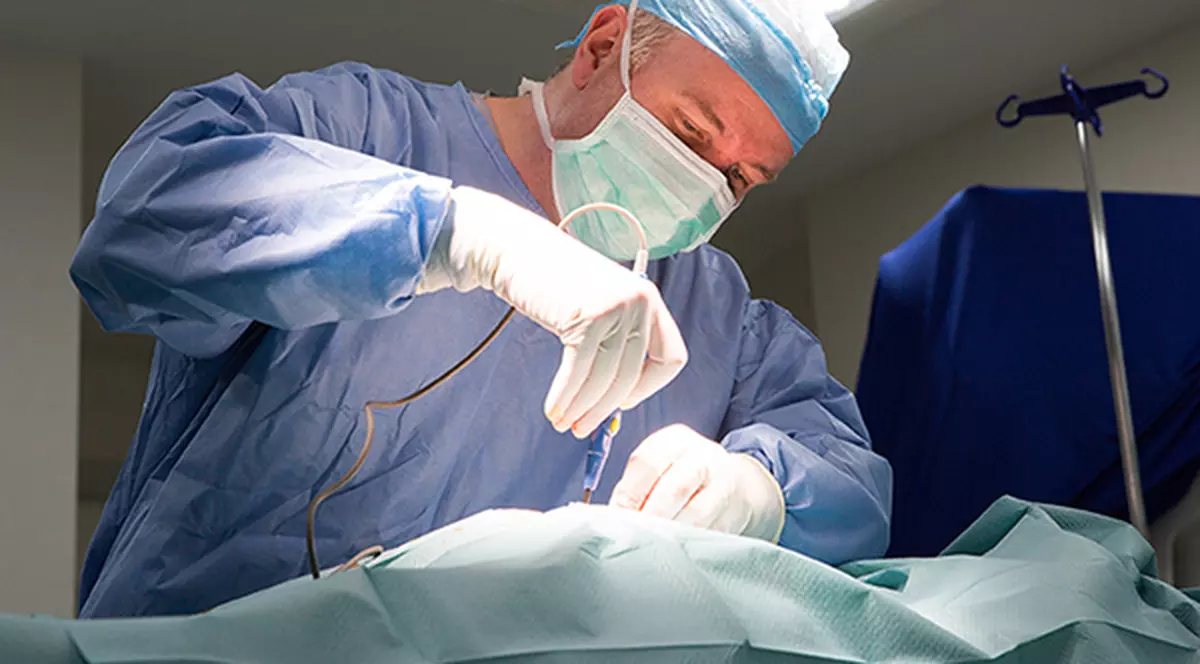 Cazuri severe de hipospadias, tratate cu succes de către Dr. Dan Cristea în Spitalul REGINA MARIA Brașov