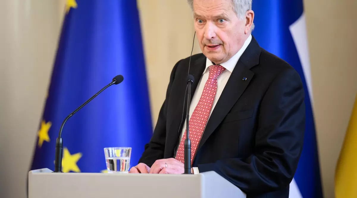 Finlanda cere oficial aderarea la NATO, la câteva zile după ce a anunțat că va face acest pas istoric