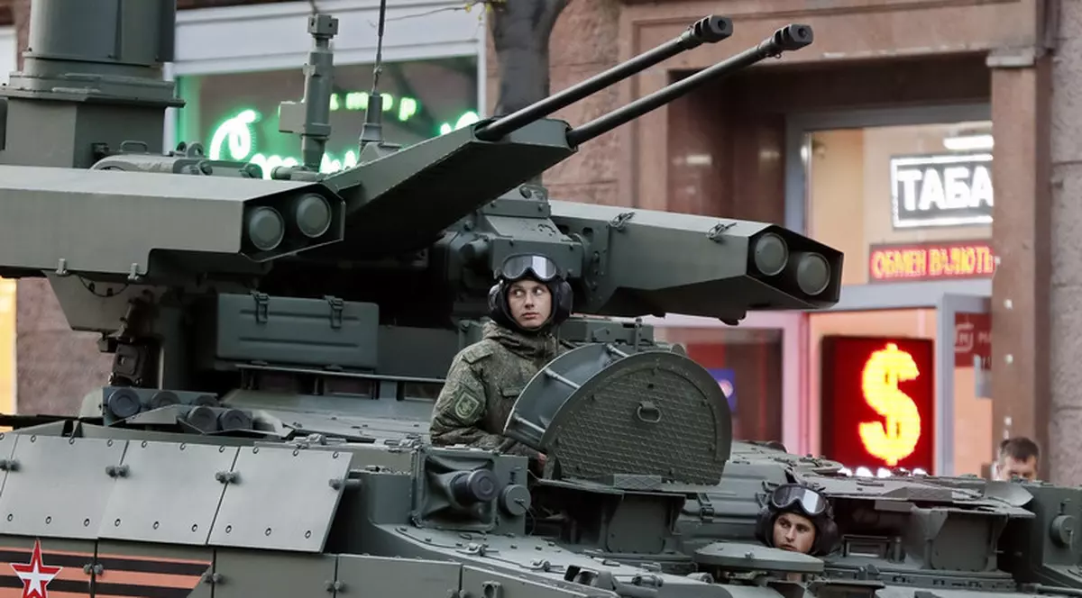 „Mașina ucigașă” Terminator, trimisă pe frontul din Ucraina. „Poate lovi cinci ținte deodată”