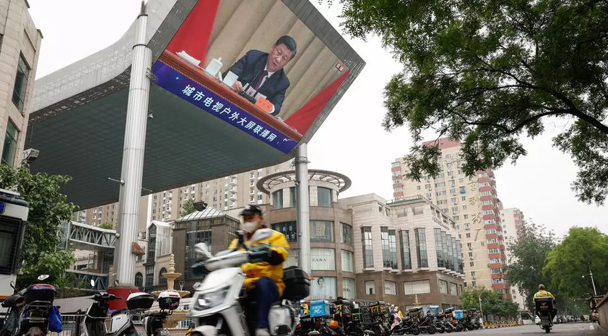 „O greșeală de traducere”. Cum ajunge retorica Kremlinului privind invazia din Ucraina în publicațiile controlate de Beijing