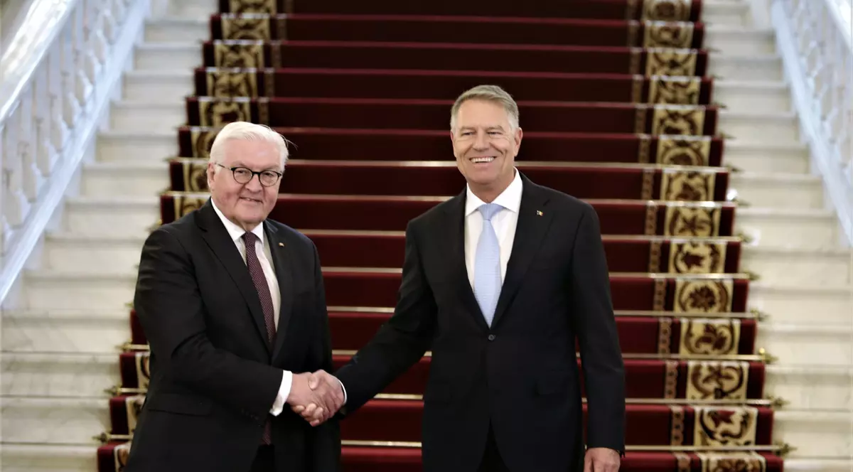 Klaus Iohannis, după întrevederea cu președintele german Frank-Walter Steinmeir: „Sprijinim un embargo pe petrolul rusesc”