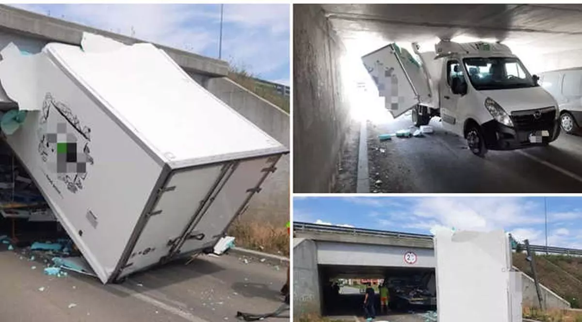 O dubă a rămas blocată sub un pasaj de pe autostradă. „Marfar cabrio încă nu am văzut”