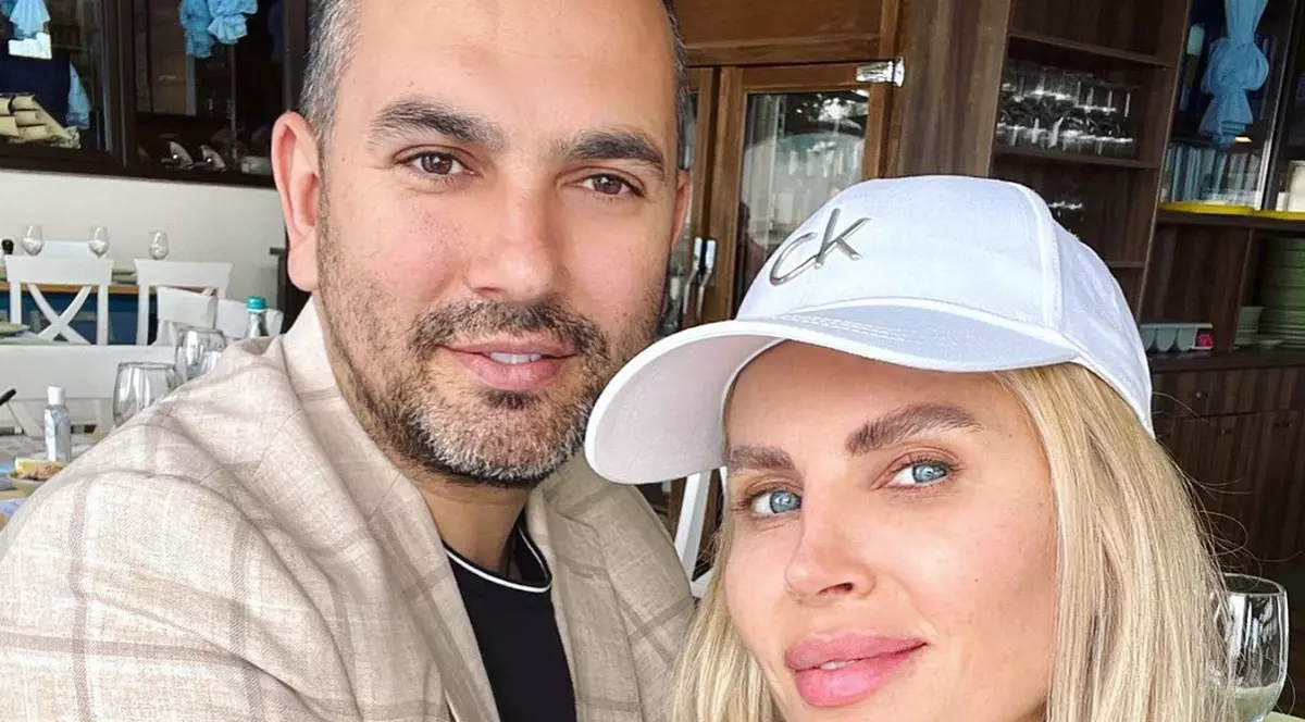 Cadoul de zeci de mii de euro pe care l-a primit Andreea Bănică. Cum s-a pozat: „M-am bucurat foarte mult, mai mult decât un copil”
