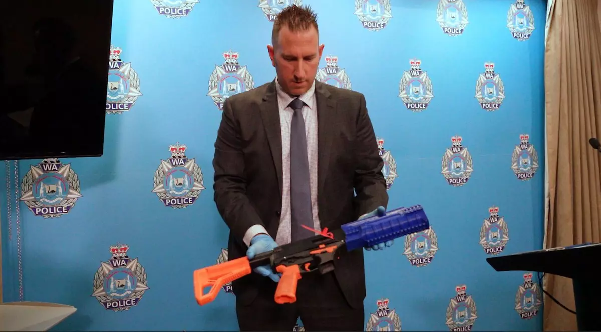 Adolescent din Australia, cercetat după ce a fabricat o armă de foc complet funcțională, cu ajutorul unei imprimante 3D