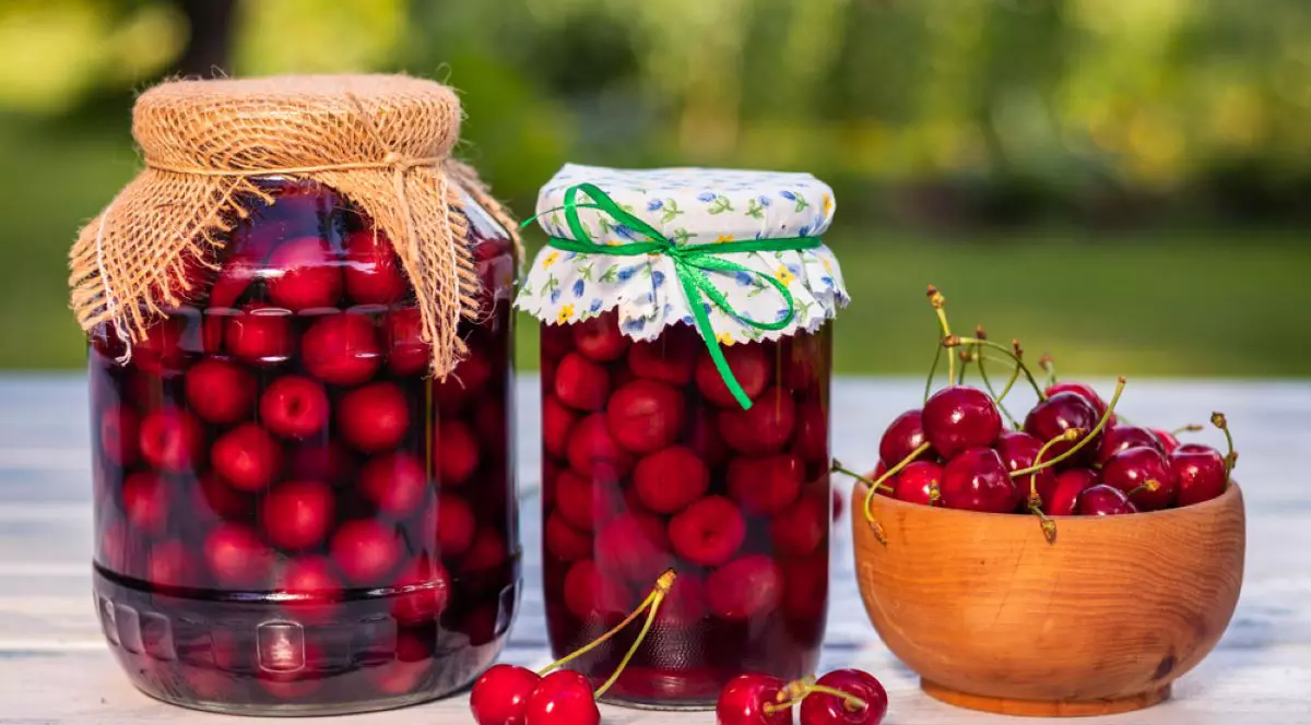 Compot de cireșe fără conservanți